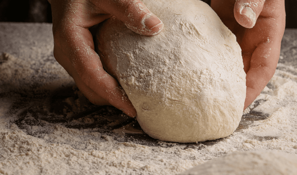 Yeast in Baking and Pastry: The Living Core of Leavened Dough