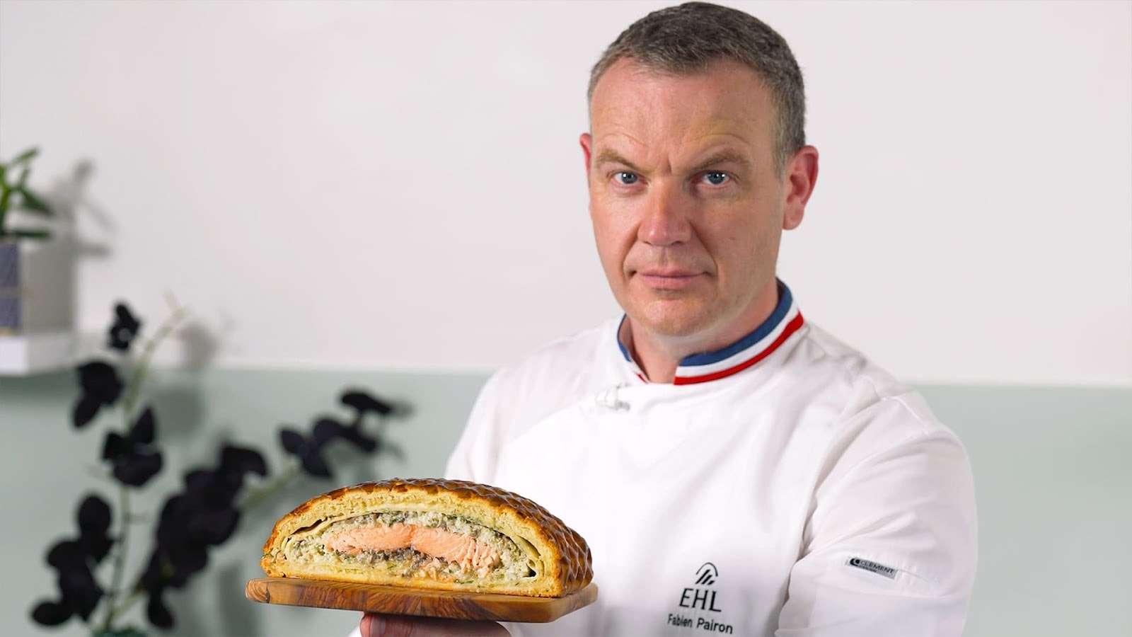Portrait horizontal de chef importé