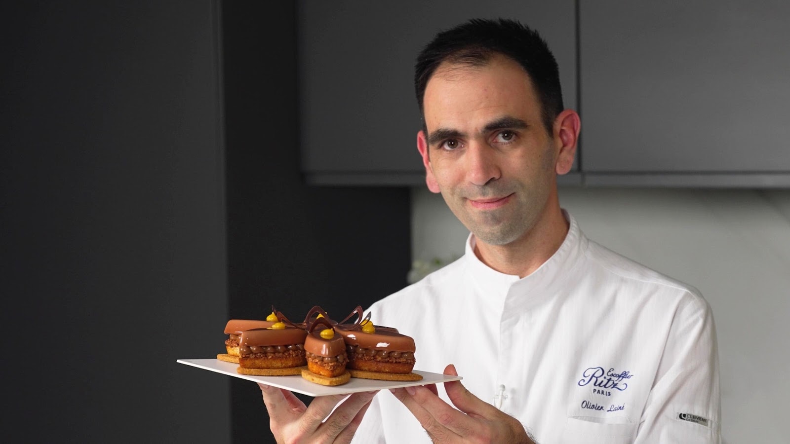 Portrait horizontal de chef importé Portrait horizontal de chef importé